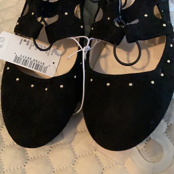 New, Children’s place big girls flats size 4 - Picture 3 of 9